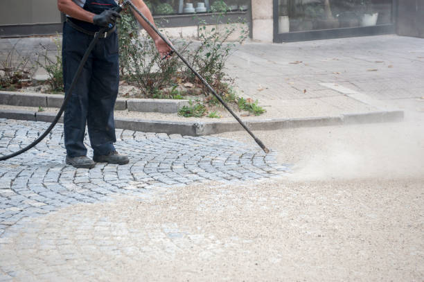 Best Window and Screen Pressure Cleaning in Indian Wells, CA